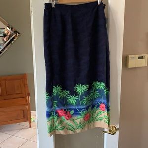 Summer skirt size 14 side button